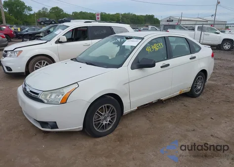 2010 Ford Focus Se из США, поврежденный, VIN 1FAHP3FN9AW105644